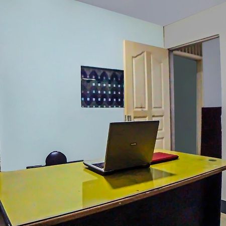 Oyo 92235 Guesthouse Rantang Medan Exterior photo